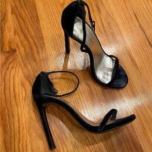 Stuart Weitzman - Nudist Sandal navy velvet - high heel ankle strap - size 39
